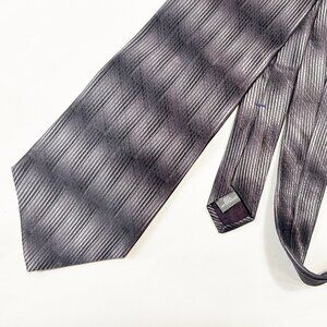 ZYLOS GOLD George Machado 100% Imported Silk - Silver & Gray, Modern